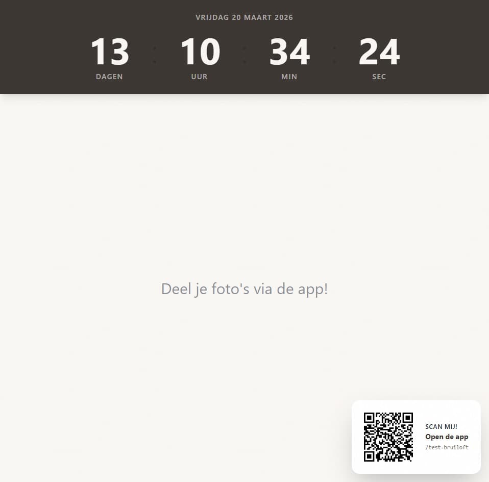 Live venue dashboard met countdown en QR-code op groot scherm